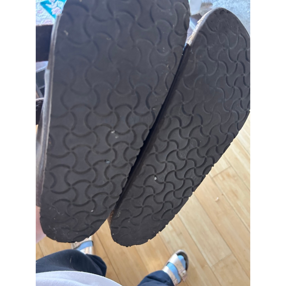 Birkenstock size 43 damaged - Picture 3 of 4